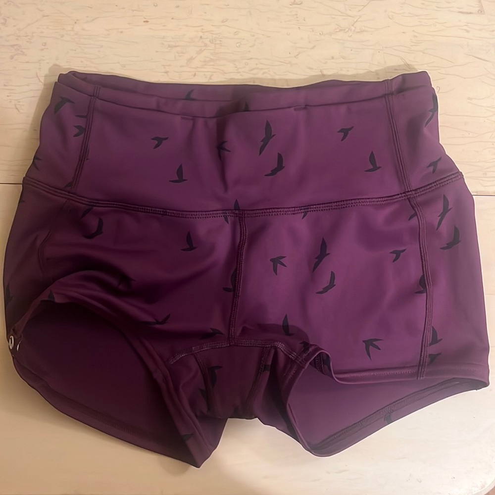 NWOT OISELLE o-mazing shorts